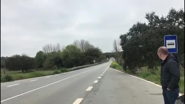 Bugatti chiron flyby sound at 373 Km/h
