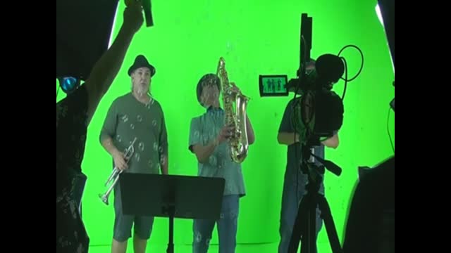 MUSIC VIDEO SWING SWING