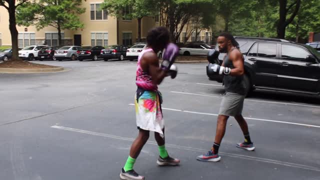 Street boxing vs. Mma vs kickboxing w/highlights