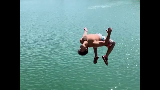 Cliff Jumping Michigan's Upper Peninsula-2019