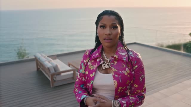 73 Questions With Nicki Minaj | Vogue