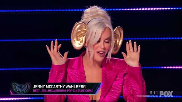 The Masked Singer Russian Dolls CONFUSE The Jusges With a 4th Member (or not?)