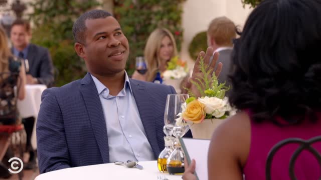 Getting Out-Frenched at a French Restaurant - Key & Peele