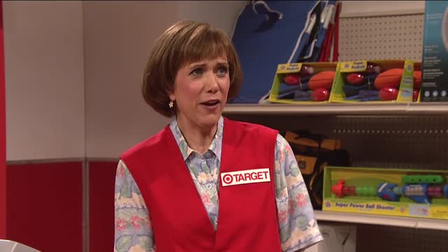 Target Lady: Meets Her First Lesbian - SNL