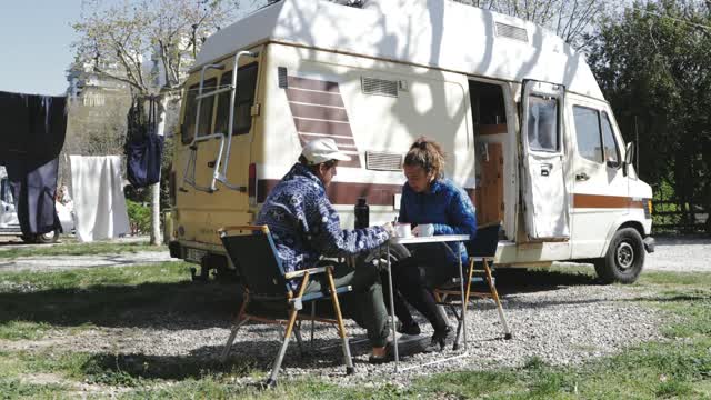 WHAT TO EAT AFTER A WATER FAST