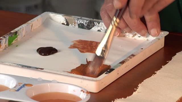 Dropcloth vs. Art Canvas : Painting Basics