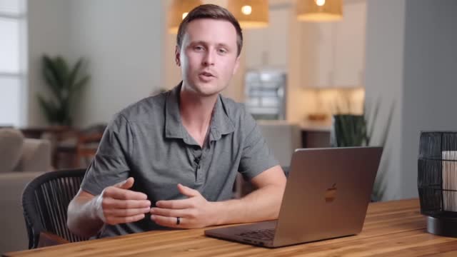 Top 10 Tips for Running a Successful Print On Demand T-Shirt Business