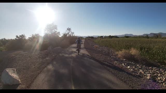 DEAD END... E Boarding in the Desert