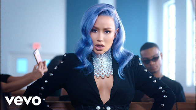 Iggy Azalea - Sally Walker (Official Music Video)