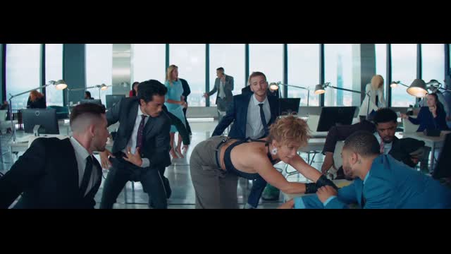 Jennifer Lopez, Maluma - Pa Ti (Official Video)