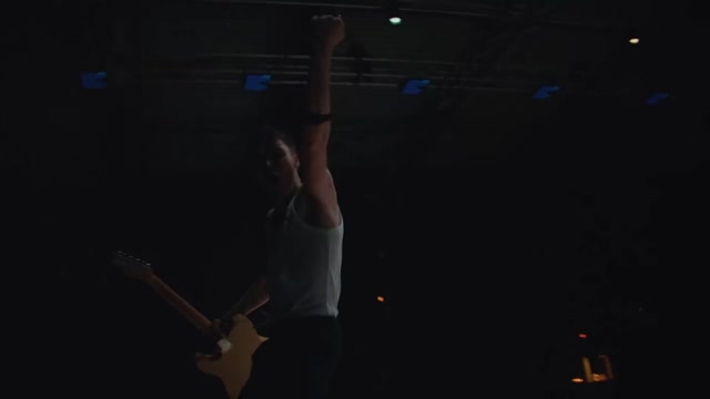 Mikolas Josef - Boys Don't Cry (Official Video)