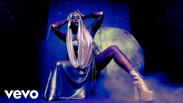 LION BABE - Different Planet