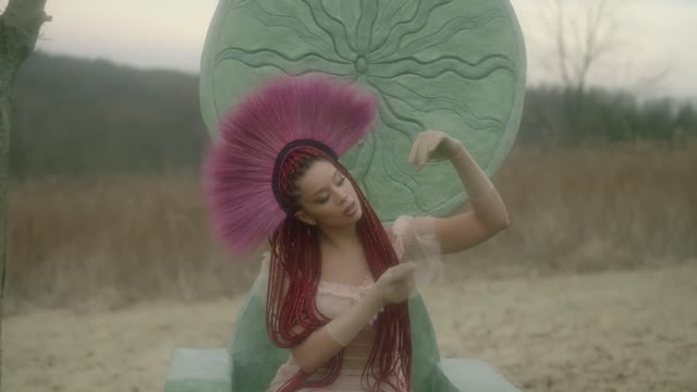 LION BABE - Honey Dew (Official Video)