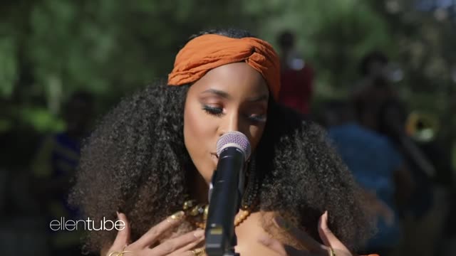 Kelly Rowland Performs ‘Hitman’