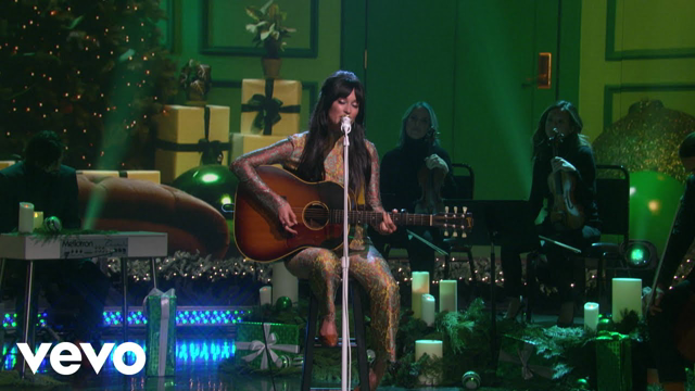 Christmas Makes Me Cry (From The Kacey Musgraves Christmas Show / Live From The Ellen D...