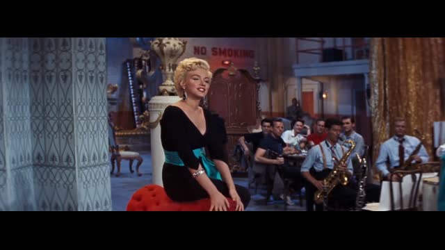 Lazy - Marilyn Monroe