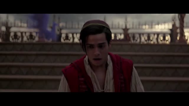 Aladdin (2019) - Jafar is turned into a genie