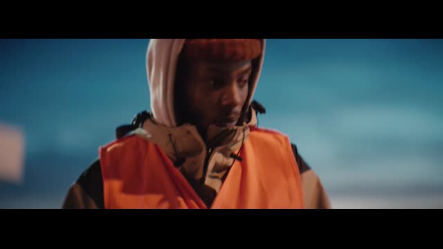 Angelique Kidjo - Dignity (clip officiel) ft. Yemi Alade