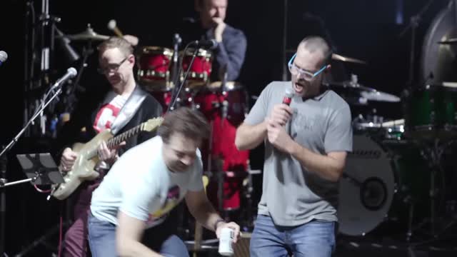 "Shallow" (Lady Gaga/Bradley Cooper cover) • Jason Sudeikis & Will Forte • THUNDERGONG! 2019