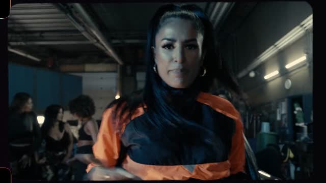 Linda Pira - Gang Gang