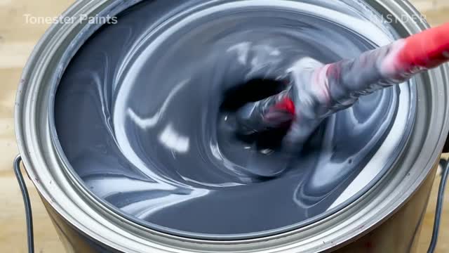 How A Professional Paint Mixer Creates Colors