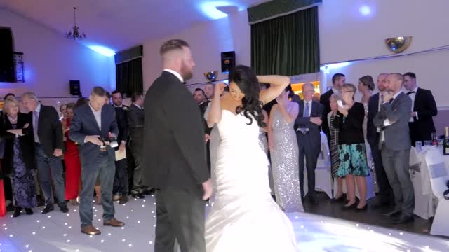 Wedding Wobble Line Dance Best Ever First Dance, Abbey Weddings