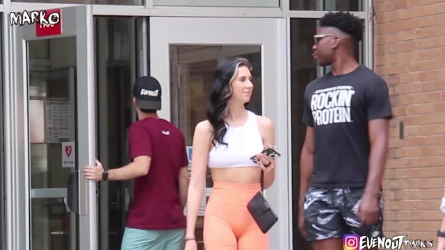 TRAVELLING THROUGH A TIME PORTAL TWIN PRANK!