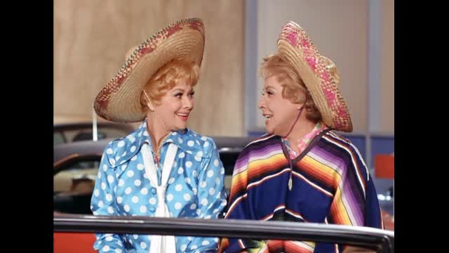 The Lucy Show  Lucy and Viv Reminisce