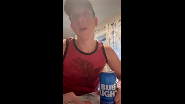 Bud-Light turns you gay! 😱