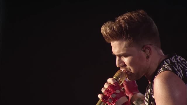 Queen + Adam Lambert - I Was Born To Love You (Summer Sonic, Tokyo, 2014)