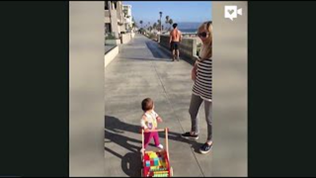 Toddler checks out hot, shirtless guy | Humankind