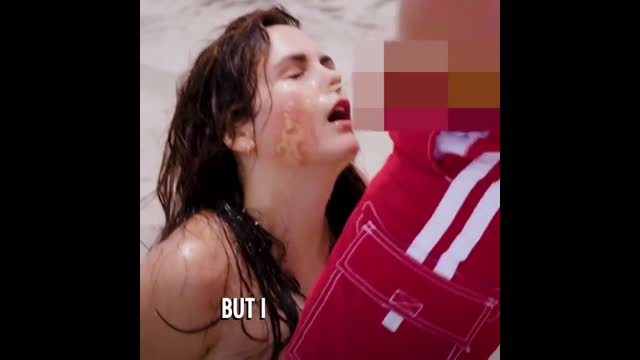 Jellyfish Sting Pee Paramedic – Mini-Mocks ft. Gus Johnson   Real-life superheroes don't hold their bladder. #MiniMocks   By Comedy Central   Facebook