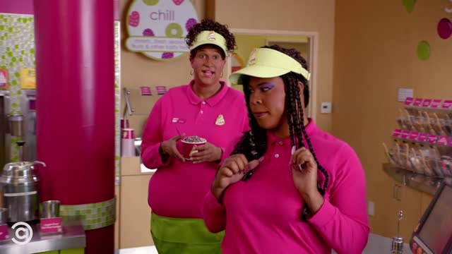The Perks of Working at a Froyo Shop - Key & Peele