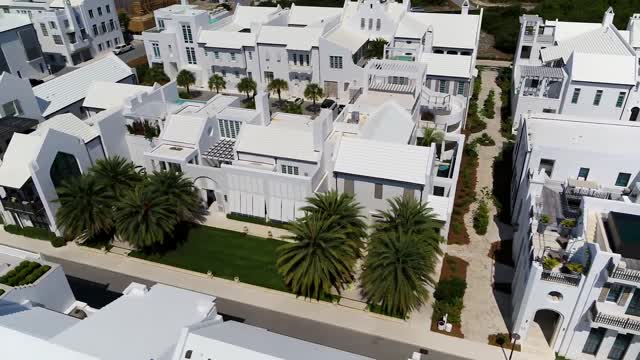 Welcome to Alys Beach