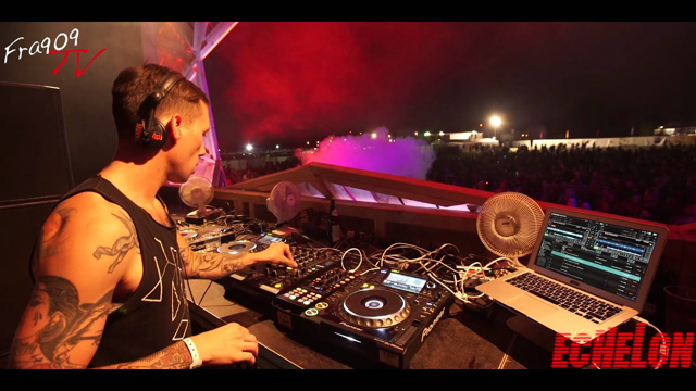 EDM FRA909 Tv - DIRTY DOERING @ ECHELON OPEN AIR FESTIVAL KATERMUKKE
