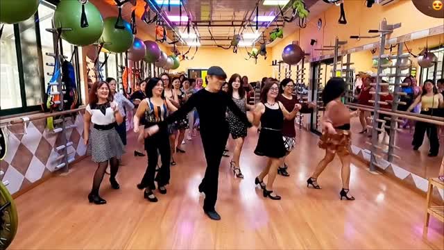 Boogie Oogie Oogie - A Taste Of Honey Remastered | Retro70s 32ct 1W/4W Line Dance | Zaldy Lanas