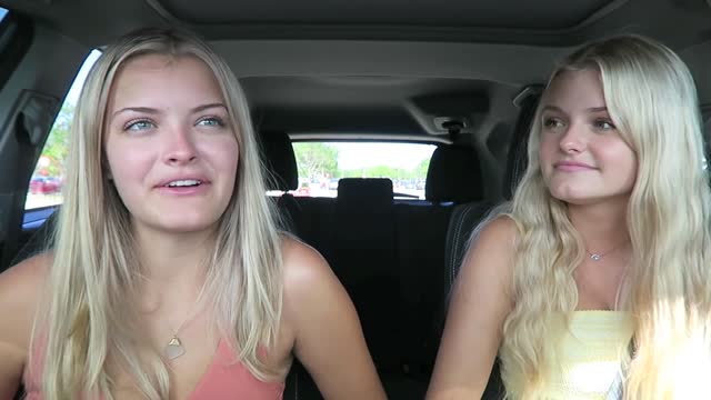 Trying Viral TikTok Summer Starbucks Drinks