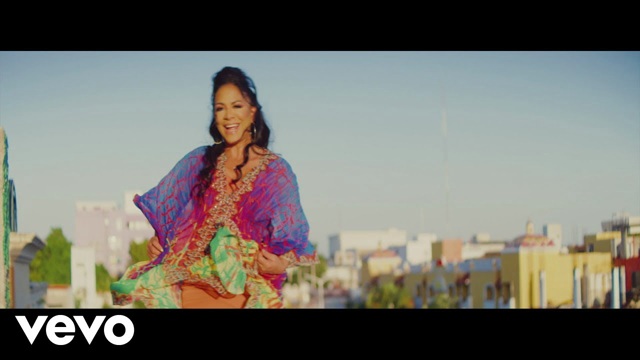 Sheila E., Snoop Dogg - No Line