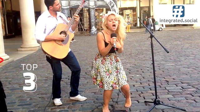 Barefoot street performer Sammie Jay Hipster Love (new Song) - Street Performance live music Guitar