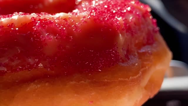 HOW SPICY IS THE NEW GHOST PEPPER DONUT?!?!