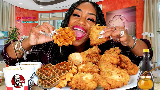 ASMR KFC NEW CHICKEN & WAFFLES