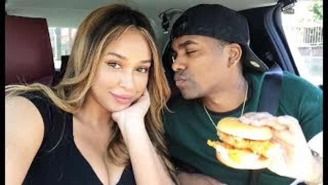 I ASKED HER FOR A KISS! | KFC CHEETOS CHICKEN SANDWICH MUKBANG